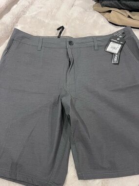 O'Neill Men's Charcoal Textured Flat Front Shorts